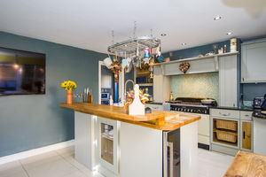 Photo 26- click for photo gallery